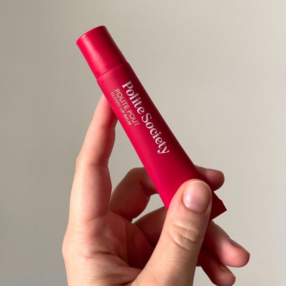 Polite Society Polite Pout Glossy Lip Balm Strawberry Glaze 0.5 oz NEW IN BOX